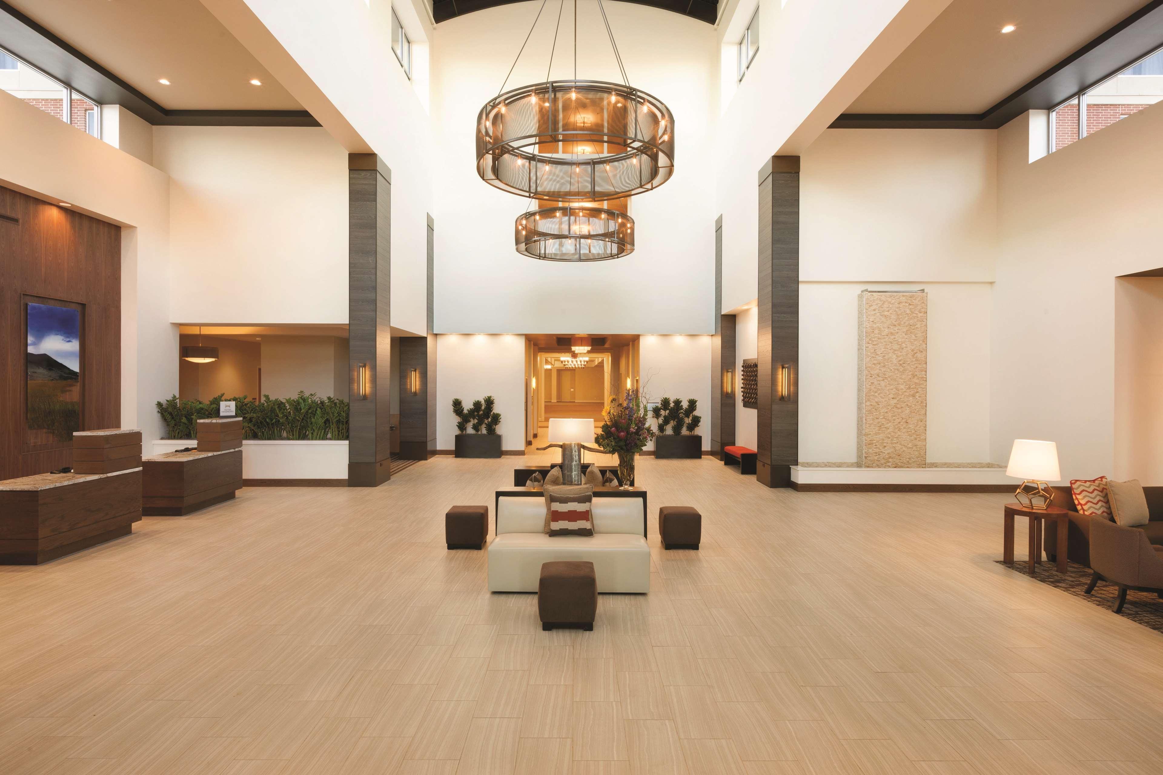 Embassy Suites Oklahoma City Downtown/Medical Center Εξωτερικό φωτογραφία