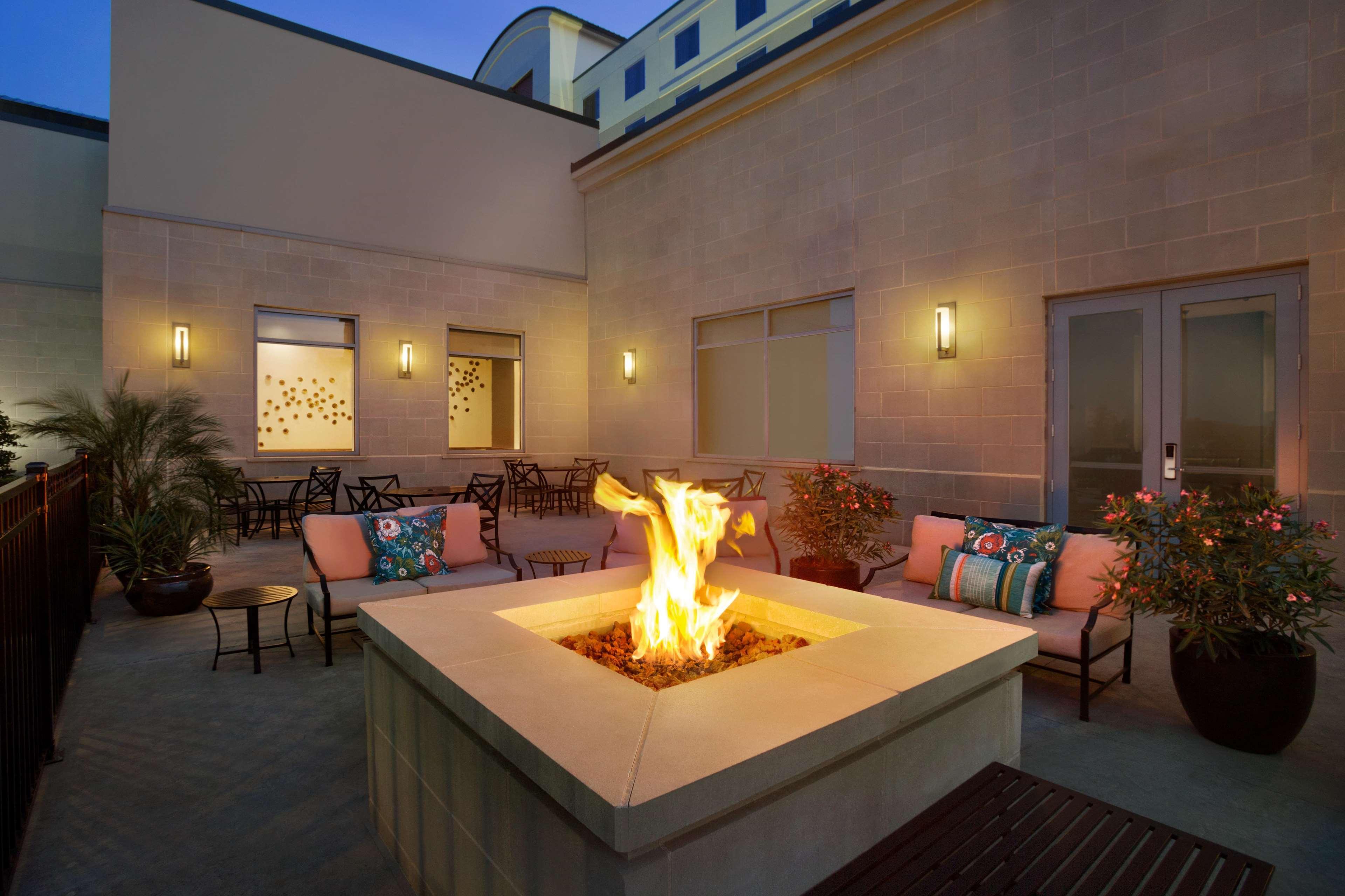 Embassy Suites Oklahoma City Downtown/Medical Center Εξωτερικό φωτογραφία