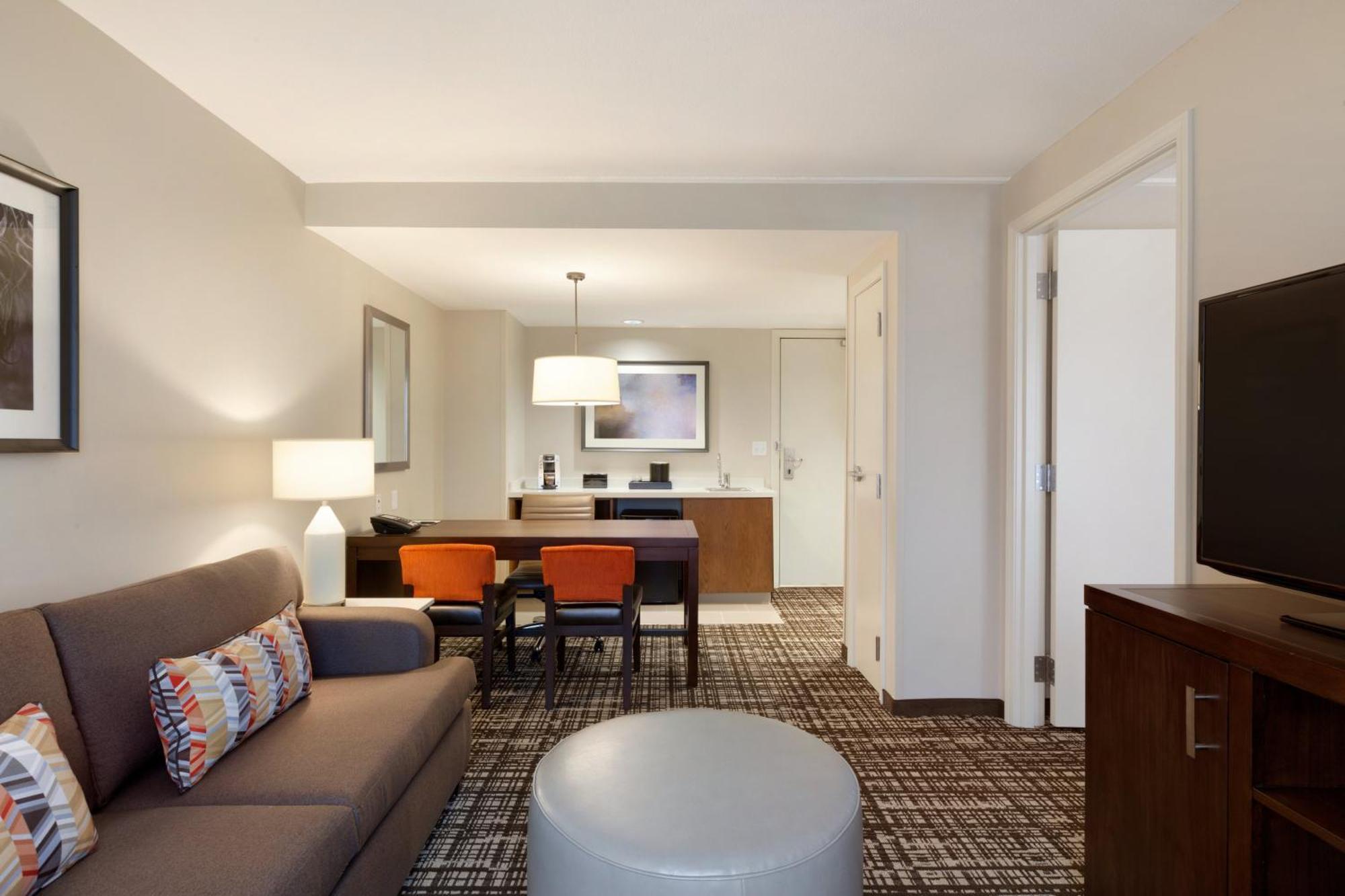 Embassy Suites Oklahoma City Downtown/Medical Center Εξωτερικό φωτογραφία