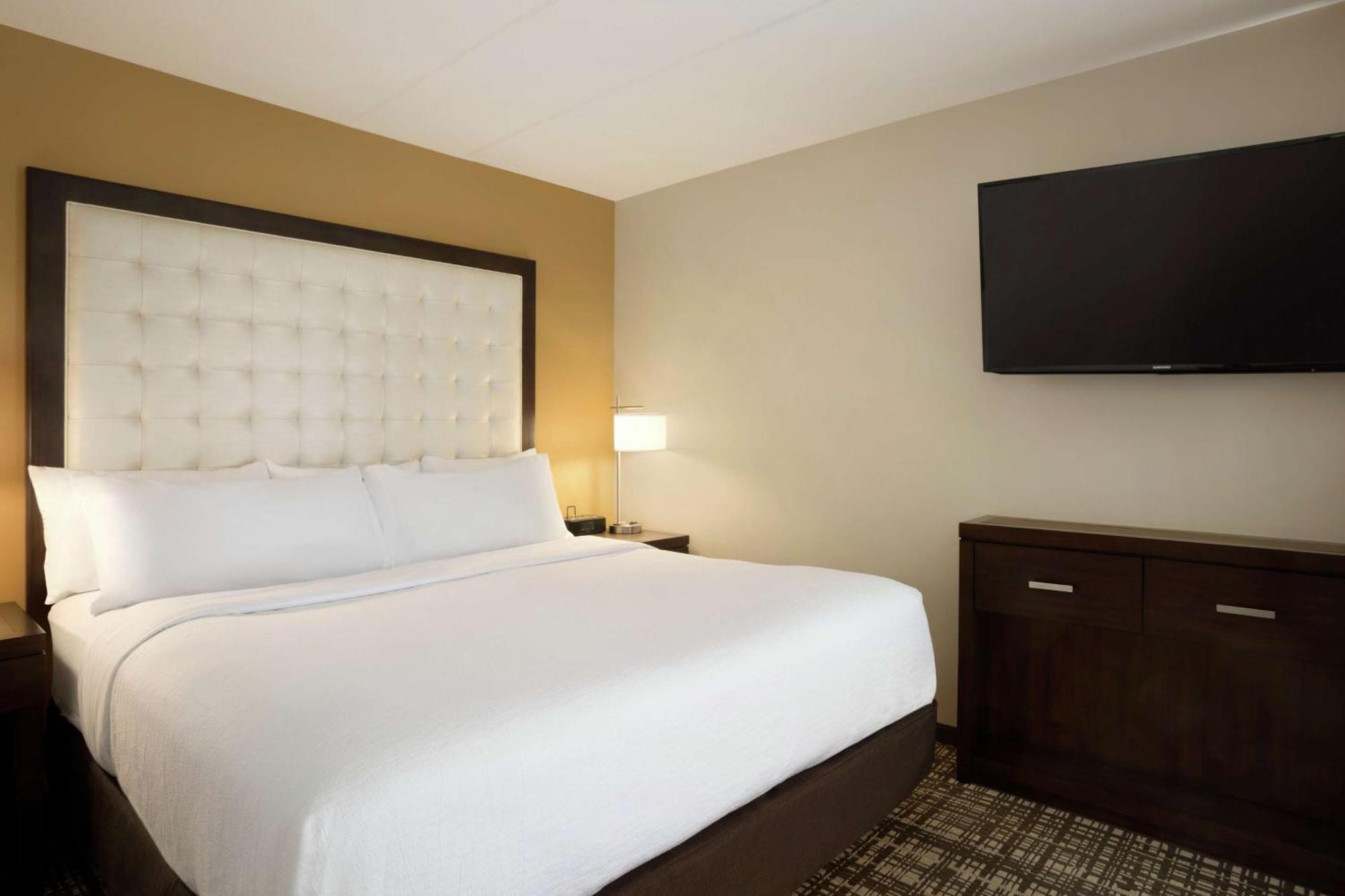 Embassy Suites Oklahoma City Downtown/Medical Center Εξωτερικό φωτογραφία